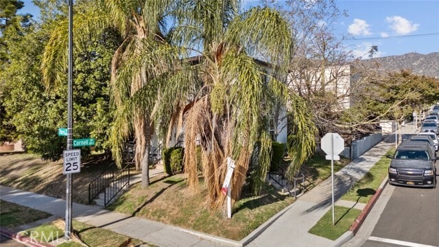 Foto del edificio - 1200 N 3rd St