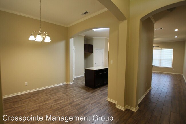 Building Photo - 3 br, 2 bath House - 2124 Haverhill Dr.