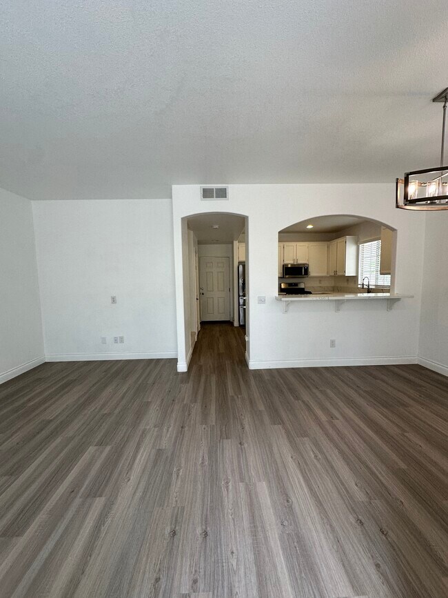 Foto del edificio - 4046 Craven Rd
