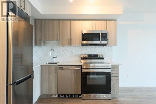 Building Photo - 1010 Sandy Beach Rd