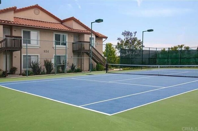 Building Photo - 874 S Rancho Santa Fe Rd