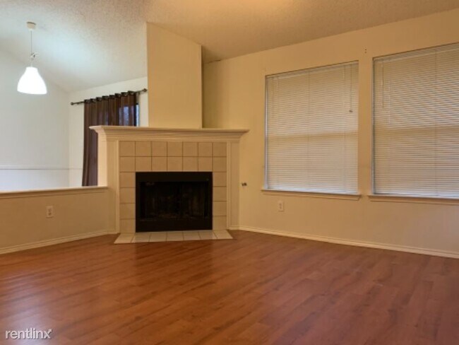 Building Photo - 3 br, 2 bath House - 1117 Belmont Dr