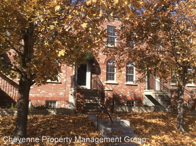 Foto del edificio - 3 br, 2.5 bath House - 5426 Sunset Dr.