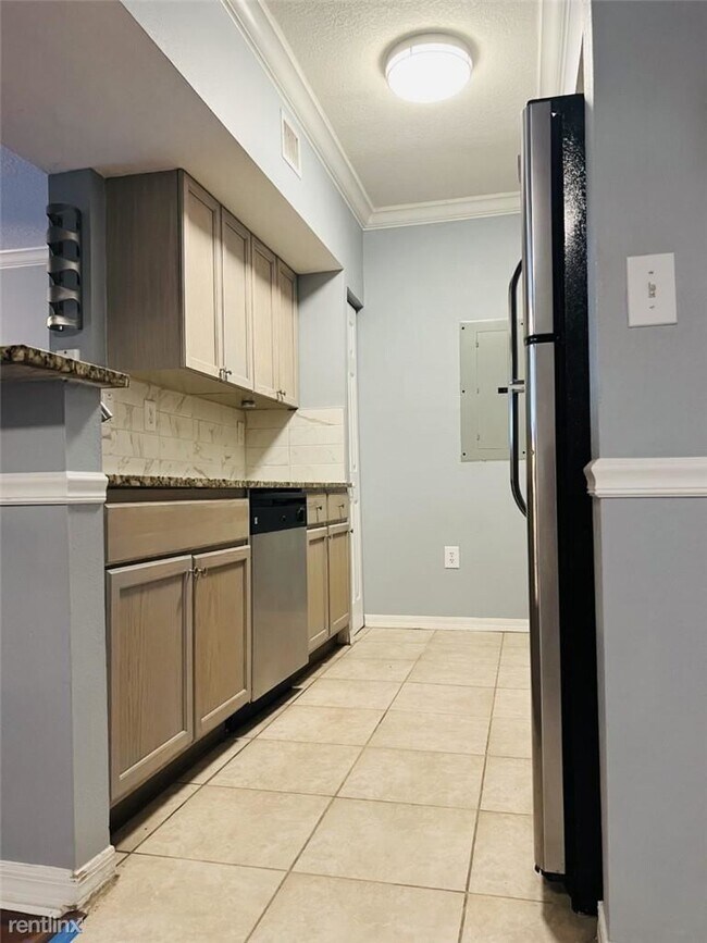 Foto del edificio - 3 br, 2 bath Condo - 231 SW 116th Ave # 19...