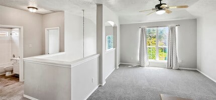 Building Photo - 4519 Regal Dr