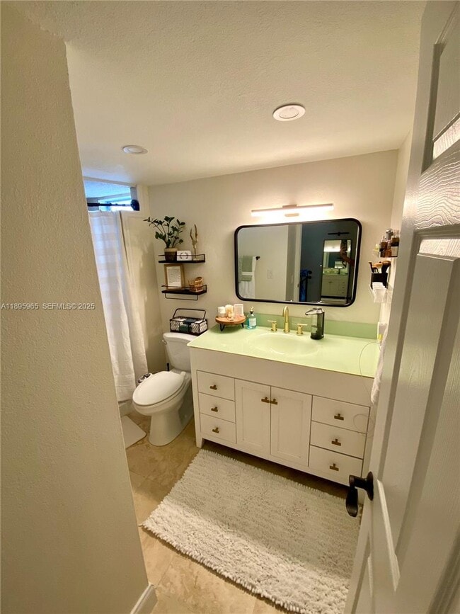 Foto del edificio - 4600 SW 67th Ave