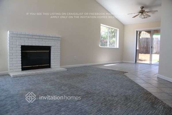 Building Photo - 2116 Viera Ave