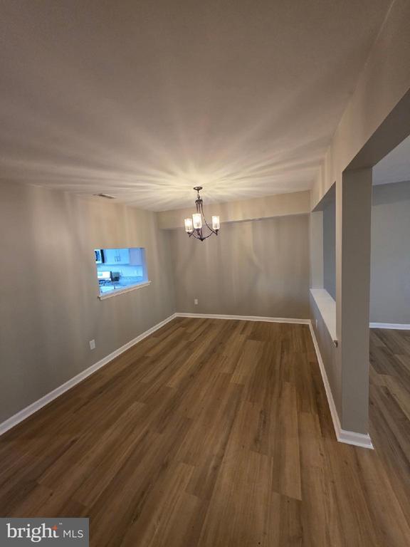 Building Photo - 1965 Abbotsbury Way