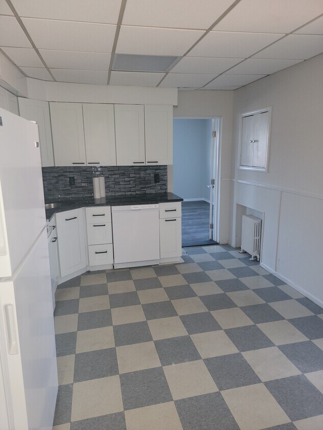 849 Hempstead Tpke Unit 1, Franklin Square, NY 11010 Apartments in