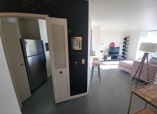 Foto del edificio - 5415 N Sheridan Rd