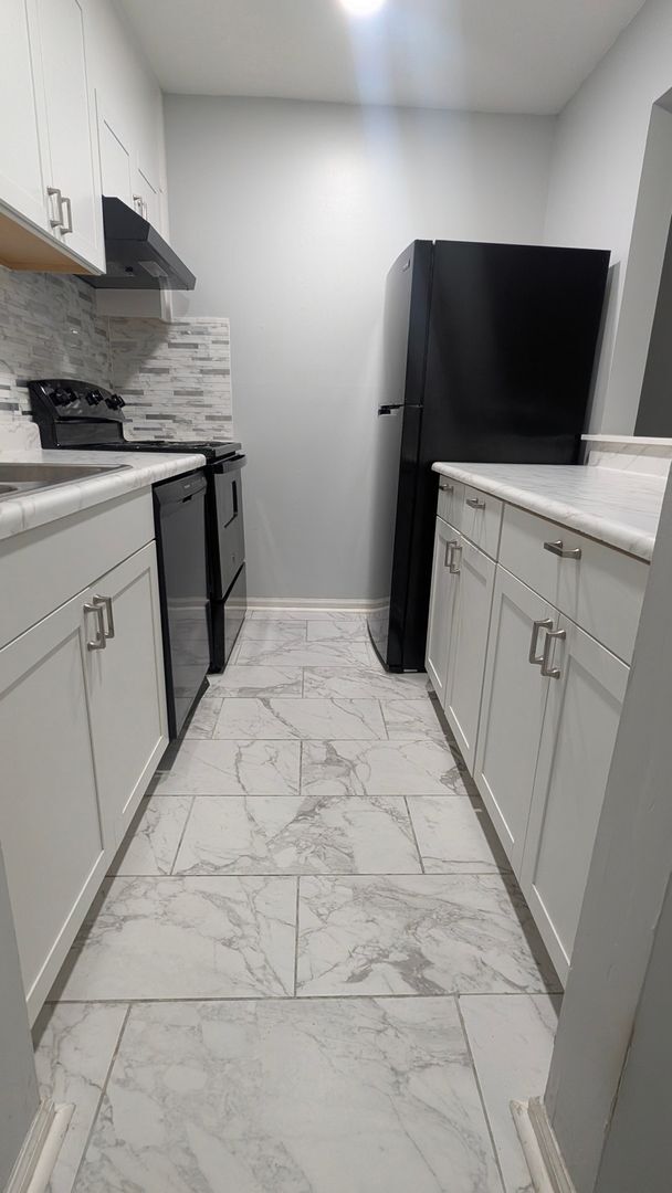 Building Photo - Nice 1 bedroom 1 bath Condo Great Location!