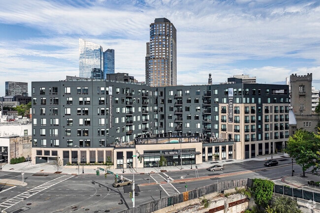 Building Photo - 51 South