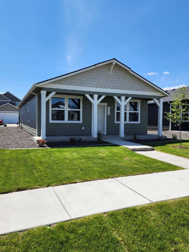 Foto principal - Brand New 3BR, 2BTH In Post Falls