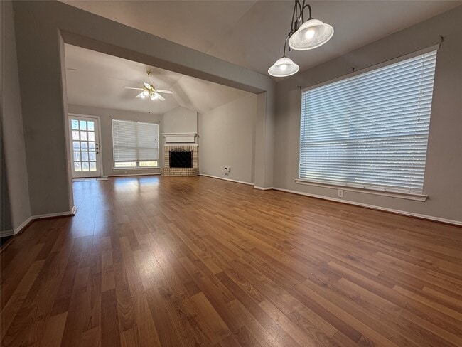 Building Photo - 6010 Kurz Pointe Ct