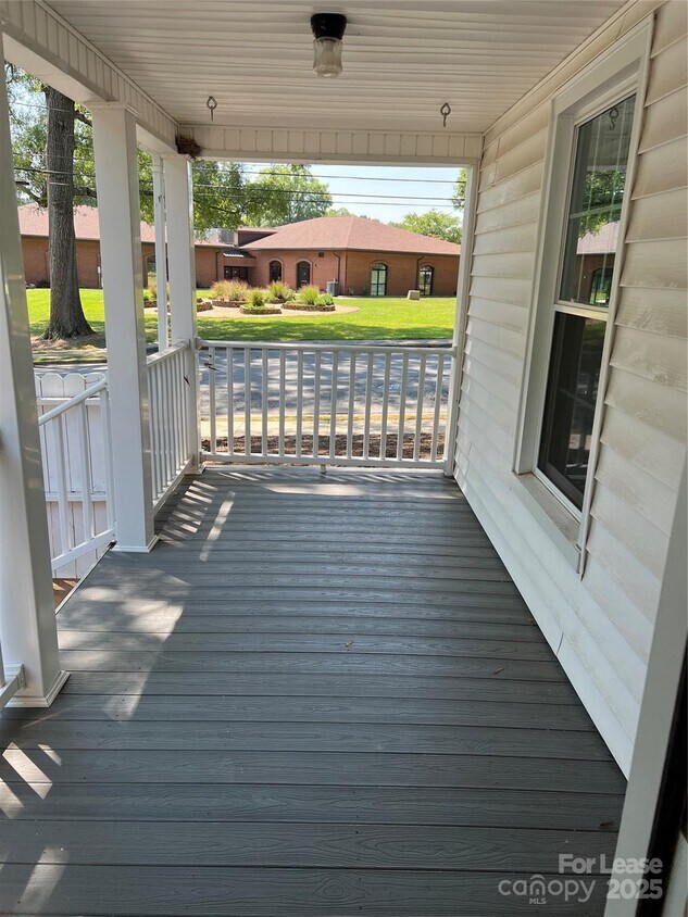 Primary Photo - 201 Goldston St