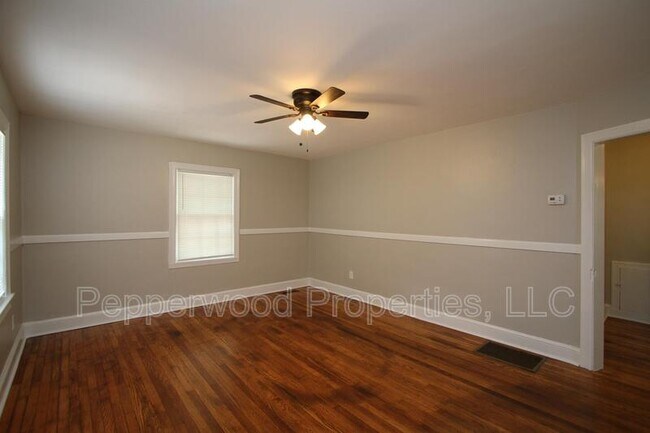 Foto del edificio - 228 S Hampton Dr