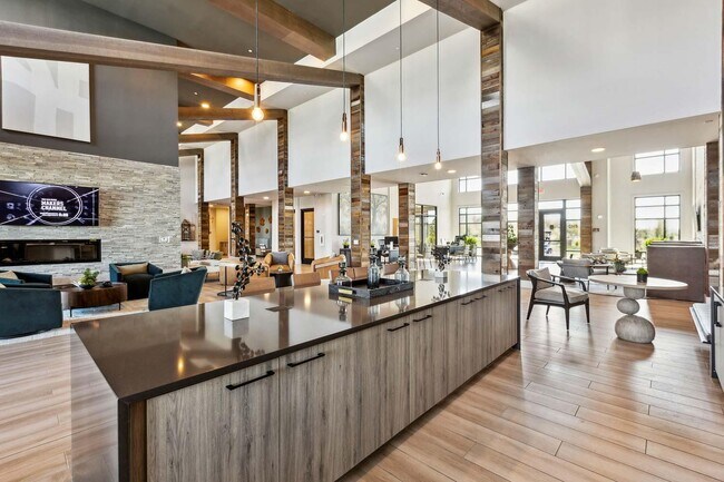 Building Photo - 4902 Cosmos Cir