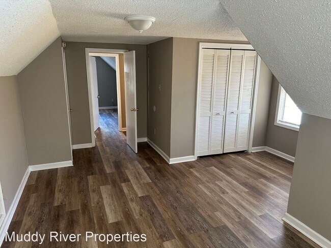 Foto del edificio - 4 br, 2 bath House - 1600 Town And Country Dr