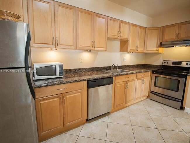 Foto del edificio - 13901 SW 90th Ave