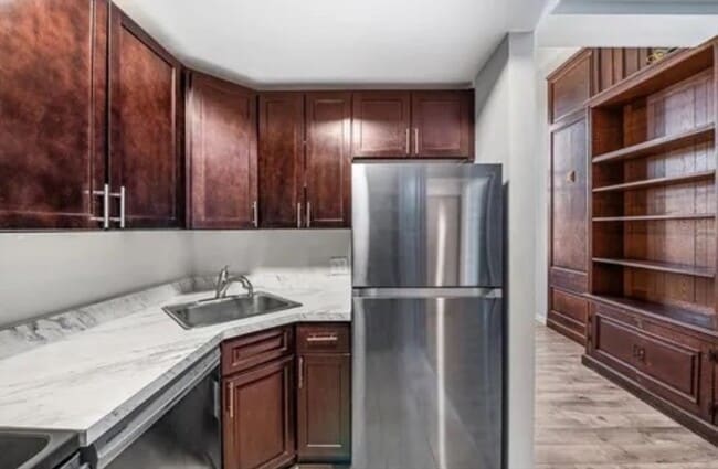 Foto del edificio - 48 Washington Ave