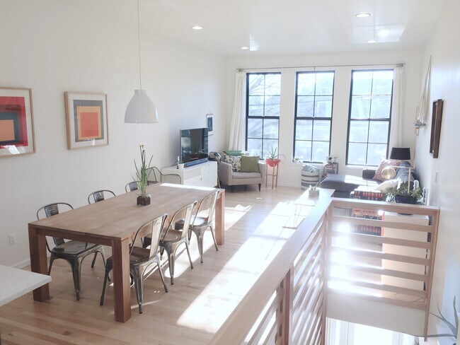 Foto del edificio - 2415 SE Division St