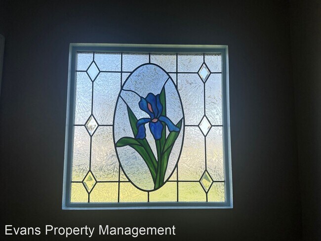 Foto del edificio - 3 br, 2 bath House - 1425 S Divisadero St