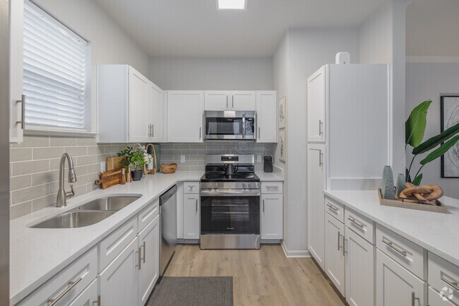 Interior Photo - Sage at Ingleside