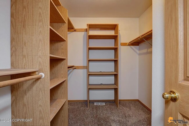 Foto del edificio - RARE FIND! Oceanview 3 Bedroom Home with Garage & Fenced Yard