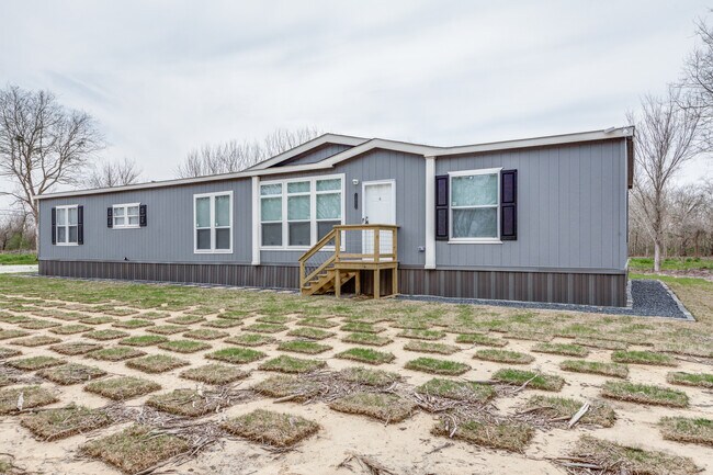 4bed, 2ba, plus Study - 12852 Powell Point School Rd