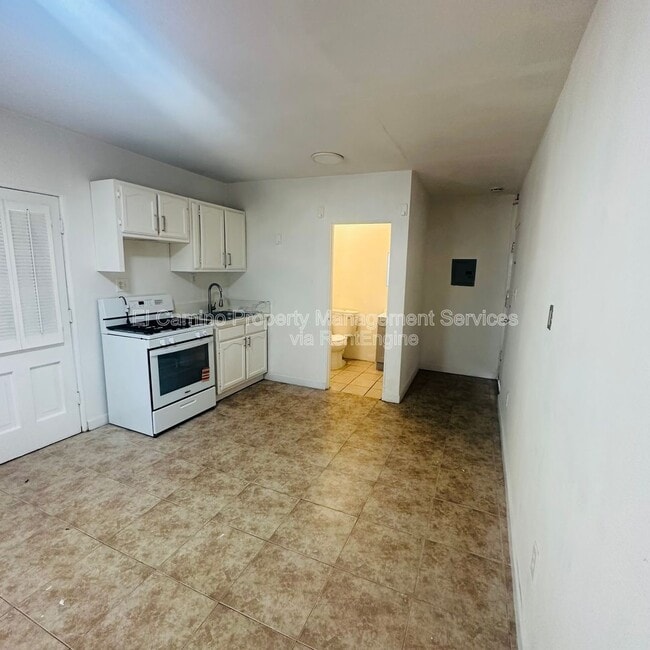 Building Photo - 12014 Molette St