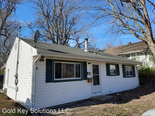 Building Photo - 3 br, 1 bath House - 713 Indiana Ave.