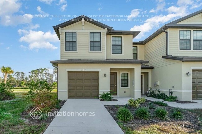 Building Photo - 2011 E Landings Wy