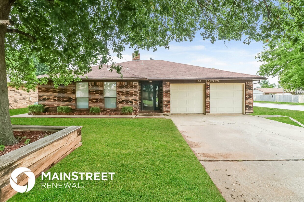 Foto principal - 100 N Eastgate Dr