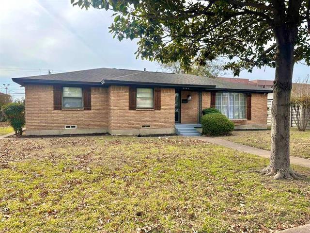 Foto del edificio - 2906 Sharpview Ln