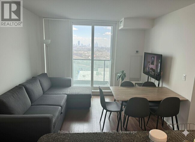 Photo du bâtiment - 205 Sherway Gardens Rd