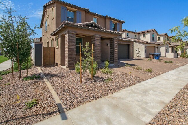 Photo - 5 Bedroom single family home in Queen Creek