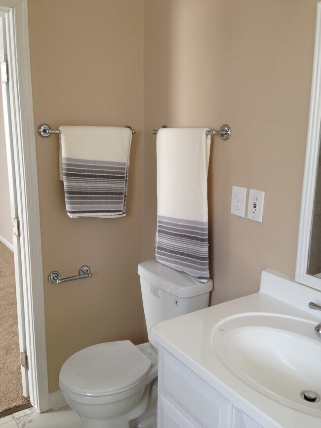 Foto del edificio - 4700 Dean Ct