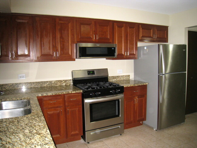 Foto del edificio - 920 S McKinley Ave
