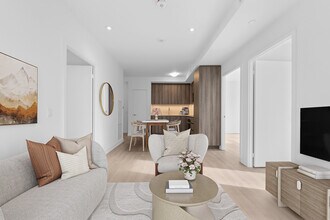 Building Photo - 15 Richardson St