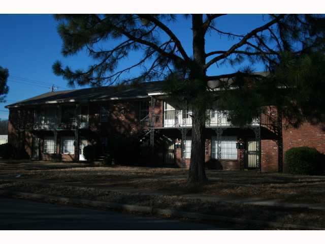 Building Photo - Melinda Apartments