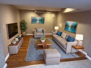 Building Photo - 959 Runnymede Rd