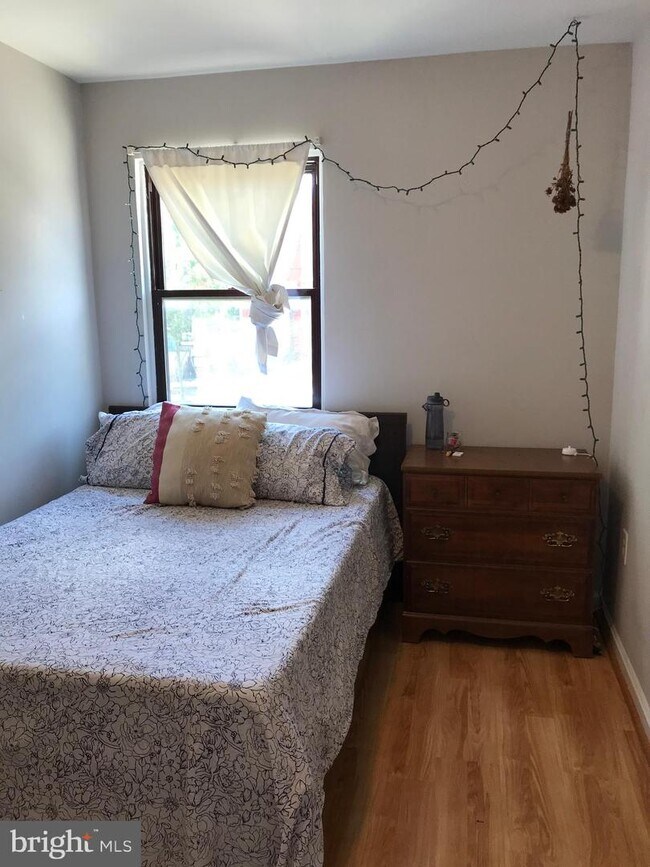 Foto del edificio - 1631 6th St NW