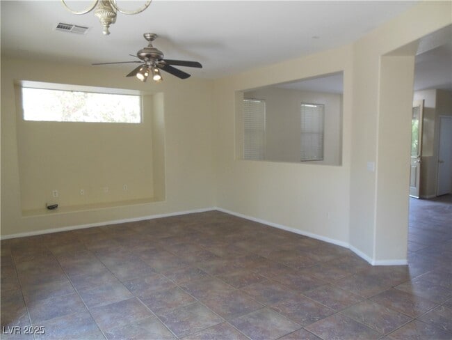 Building Photo - 223 Hickory Heights Ave