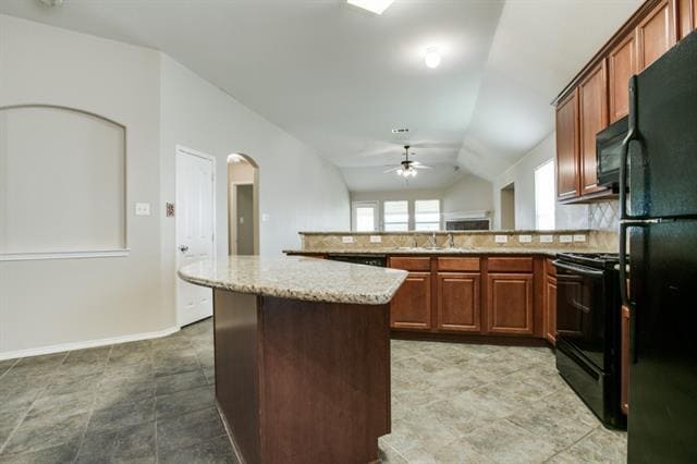 Foto del edificio - 160 Briar Grove Dr