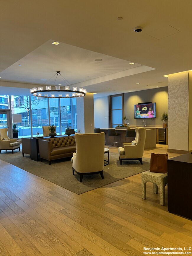 Foto del edificio - 10 Fan Pier Blvd