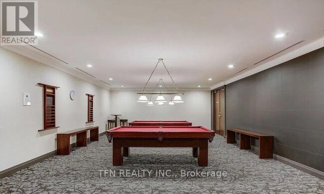 Building Photo - 3-413 Rean Dr