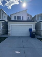 Building Photo - 1103 W 600 S