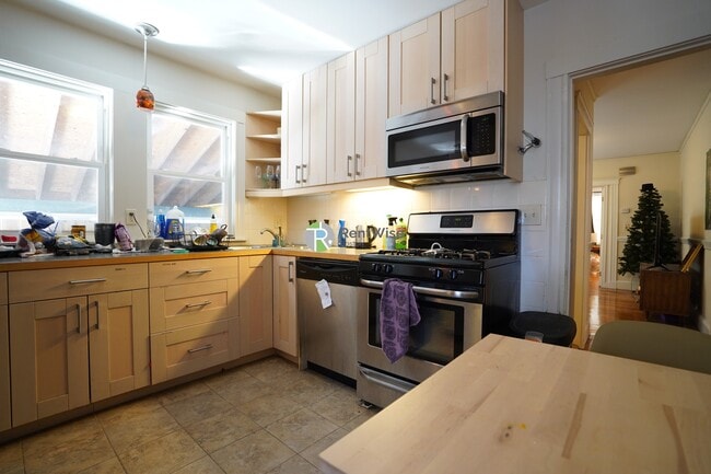 Foto del edificio - 22 Edison Ave