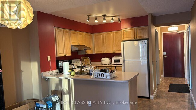 Photo du bâtiment - 750-750 Bay St.