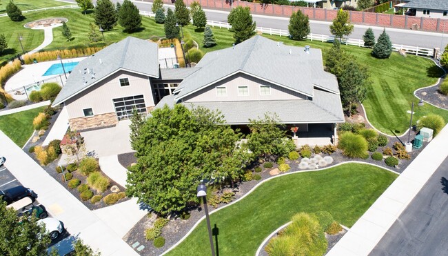 Building Photo - Badger Mountain Ranch